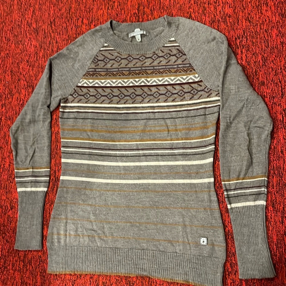 Women’s Smartwool sweater
